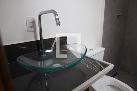 Casa à venda com 160m², 3 quartos e 2 vagasBanheiro da Suíte 1