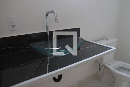 Casa à venda com 160m², 3 quartos e 2 vagasBanheiro da Suíte 3