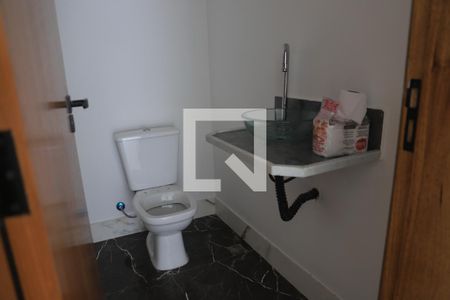 Casa à venda com 160m², 3 quartos e 2 vagasLavabo