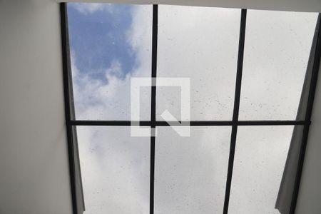 Casa à venda com 160m², 3 quartos e 2 vagasTeto