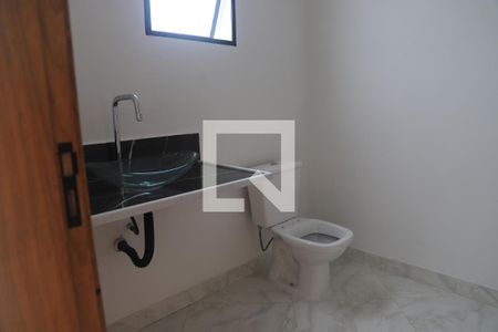 Casa à venda com 160m², 3 quartos e 2 vagasBanheiro da Suíte 3