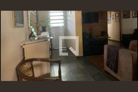 Casa à venda com 3 quartos, 250m² em Parque Sao Domingos, São Paulo