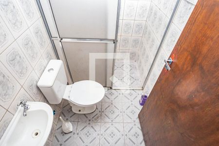 Banheiro de casa para alugar com 1 quarto, 49m² em Vila Água Funda, São Paulo