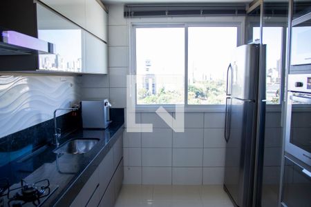Apartamento para alugar com 134m², 2 quartos e 2 vagas Apartamento para alugar com 134m², 2 quartos e 2 vagasCozinha