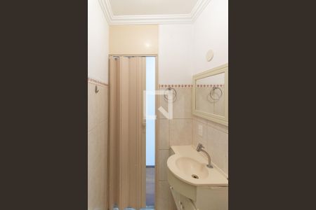 Casa de condomínio à venda com 129m², 2 quartos e 2 vagas Casa de condomínio à venda com 129m², 2 quartos e 2 vagasBanheiro