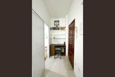 Sala de kitnet/studio para alugar com 1 quarto, 34m² em Copacabana , Rio de Janeiro