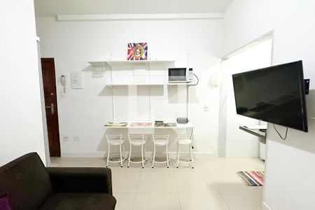 Sala de kitnet/studio para alugar com 1 quarto, 34m² em Copacabana , Rio de Janeiro