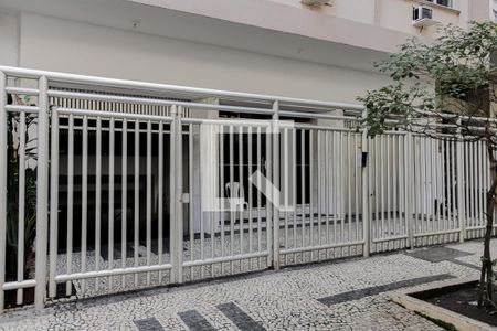 Apartamento para alugar com 143m², 3 quartos e 1 vaga Apartamento para alugar com 143m², 3 quartos e 1 vagaEntrada