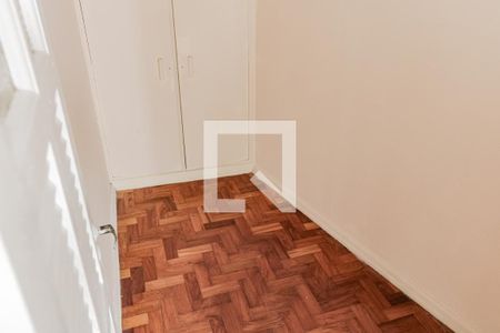 Apartamento para alugar com 143m², 3 quartos e 1 vaga Apartamento para alugar com 143m², 3 quartos e 1 vagaQuarto de Serviço 1