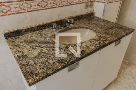 Apartamento para alugar com 143m², 3 quartos e 1 vaga Apartamento para alugar com 143m², 3 quartos e 1 vagaBanheiro Social