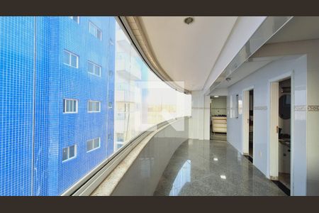 Apartamento para alugar com 293m², 3 quartos e 2 vagasÁrea de serviço