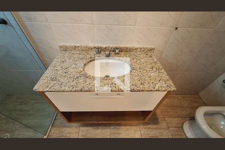 Apartamento para alugar com 293m², 3 quartos e 2 vagasBanheiro suíte 2 