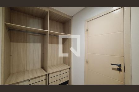 Apartamento para alugar com 293m², 3 quartos e 2 vagasCloset da suíte 3