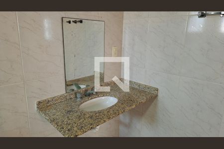 Apartamento para alugar com 293m², 3 quartos e 2 vagasBanheiro suíte 1 
