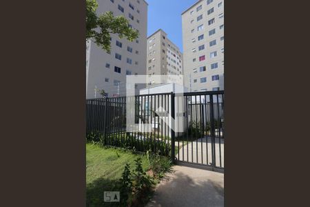 Apartamento à venda com 43m², 2 quartos e sem vaga Apartamento à venda com 43m², 2 quartos e sem vagaFachada