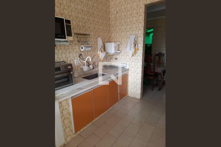 Casa à venda com 360m², 5 quartos e 1 vaga