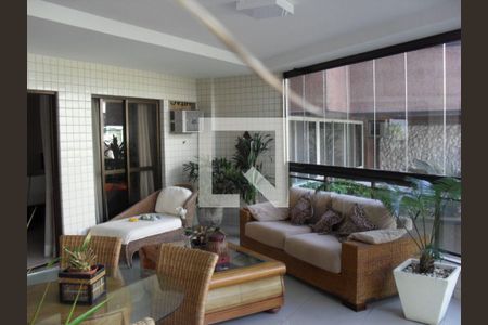 Apartamento à venda com 220m², 4 quartos e 4 vagas