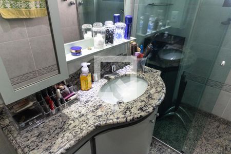 Apartamento à venda com 123m², 3 quartos e 3 vagasBanheiro Social