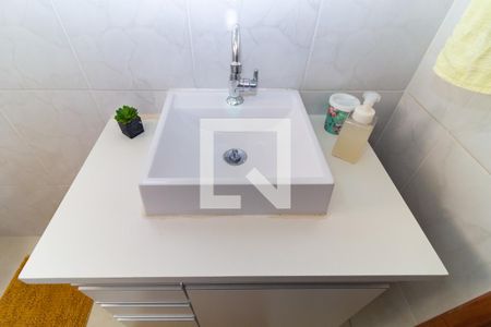 Casa à venda com 137m², 3 quartos e 2 vagasBanheiro 2