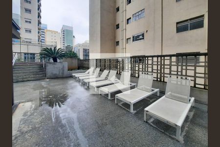 Studio para alugar com 34m², 1 quarto e 1 vaga Studio para alugar com 34m², 1 quarto e 1 vagaÁrea comum - Piscina