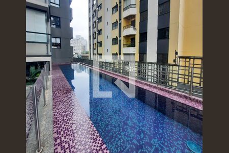 Studio para alugar com 34m², 1 quarto e 1 vaga Studio para alugar com 34m², 1 quarto e 1 vagaÁrea comum - Piscina
