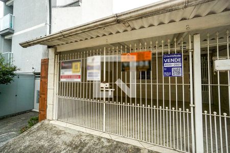 Casa à venda com 110m², 2 quartos e 1 vagaFachada
