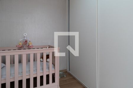 Casa à venda com 185m², 3 quartos e 2 vagasQuarto 2