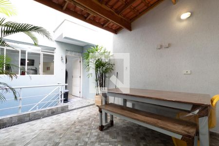 Casa à venda com 185m², 3 quartos e 2 vagasChurrasqueira