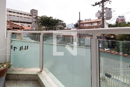 Casa à venda com 185m², 3 quartos e 2 vagasSacada Sala