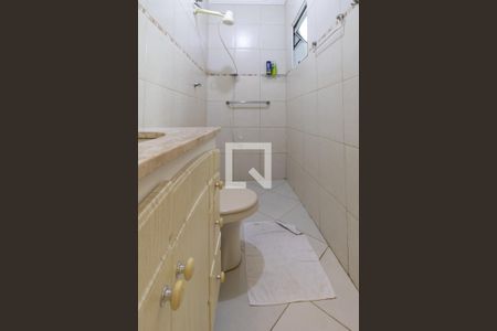 Casa à venda com 185m², 3 quartos e 2 vagasBanheiro 3