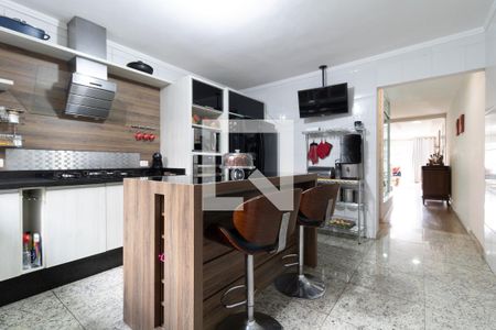 Casa à venda com 185m², 3 quartos e 2 vagasCozinha