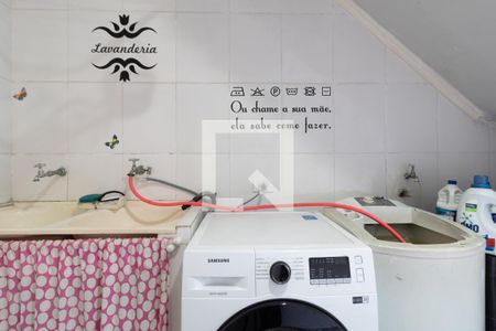 Casa à venda com 185m², 3 quartos e 2 vagasÁrea de Serviço