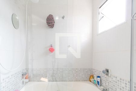 Casa à venda com 185m², 3 quartos e 2 vagasBanheiro 1