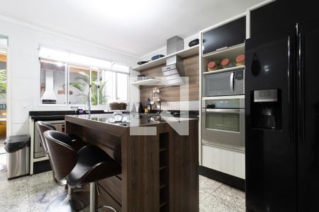 Casa à venda com 185m², 3 quartos e 2 vagasCozinha