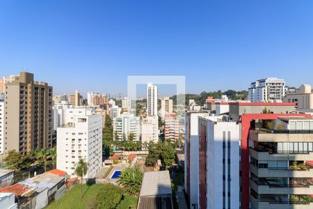 Apartamento à venda com 198m², 3 quartos e 3 vagasCobertura