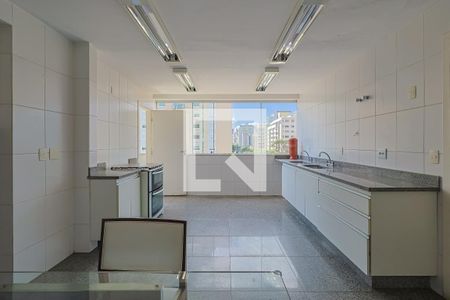 Cozinha de apartamento à venda com 4 quartos, 600m² em Lourdes, Belo Horizonte