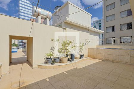 Apartamento à venda com 600m², 4 quartos e 4 vagas Apartamento à venda com 600m², 4 quartos e 4 vagasCobertura