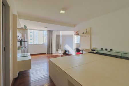 Apartamento à venda com 600m², 4 quartos e 4 vagas Apartamento à venda com 600m², 4 quartos e 4 vagasSuíte 4