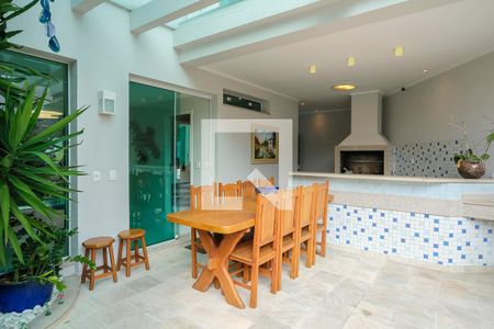 Casa à venda com 380m², 5 quartos e 6 vagasEspaço gourmet