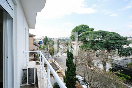 Casa à venda com 380m², 5 quartos e 6 vagasVaranda da suíte 2