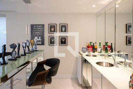 Sala de casa à venda com 5 quartos, 380m² em Jardim Sao Caetano, São Caetano do Sul