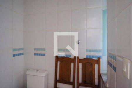 Casa à venda com 380m², 5 quartos e 6 vagasBanheiro espaço gourmet