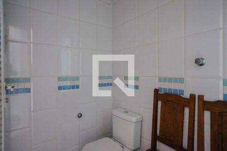 Casa à venda com 380m², 5 quartos e 6 vagasBanheiro espaço gourmet