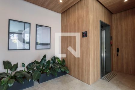 Apartamento à venda com 153m², 3 quartos e 2 vagas Apartamento à venda com 153m², 3 quartos e 2 vagasHall de entrada