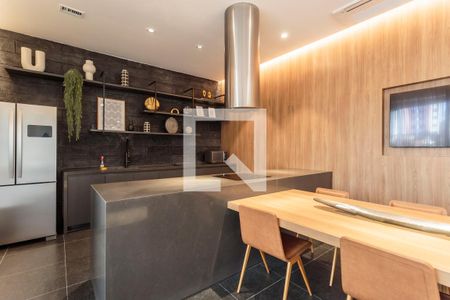 Apartamento à venda com 153m², 3 quartos e 2 vagas Apartamento à venda com 153m², 3 quartos e 2 vagasÁrea comum - Salão de festas