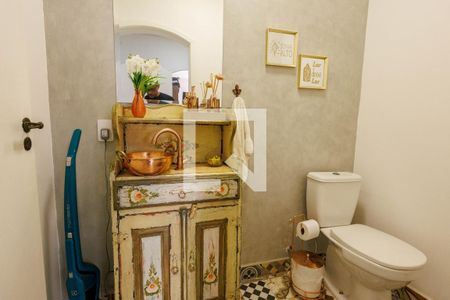 Casa para alugar com 450m², 5 quartos e 3 vagas Casa para alugar com 450m², 5 quartos e 3 vagasLavabo