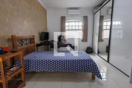 Casa para alugar com 450m², 5 quartos e 3 vagas Casa para alugar com 450m², 5 quartos e 3 vagasQuarto