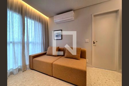 Sala/cozinha de apartamento à venda com 1 quarto, 42m² em Vila Olímpia, São Paulo