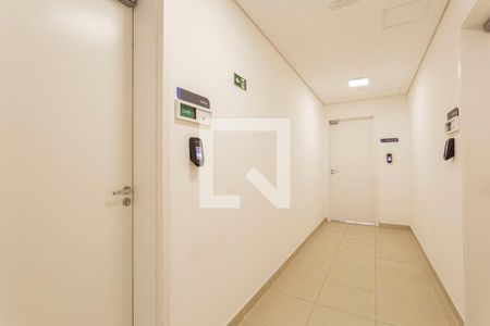 Apartamento à venda com 42m², 2 quartos e sem vagaÁrea comum