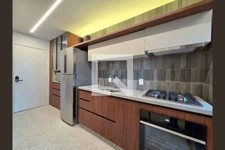 Sala/cozinha de apartamento à venda com 1 quarto, 42m² em Vila Olímpia, São Paulo